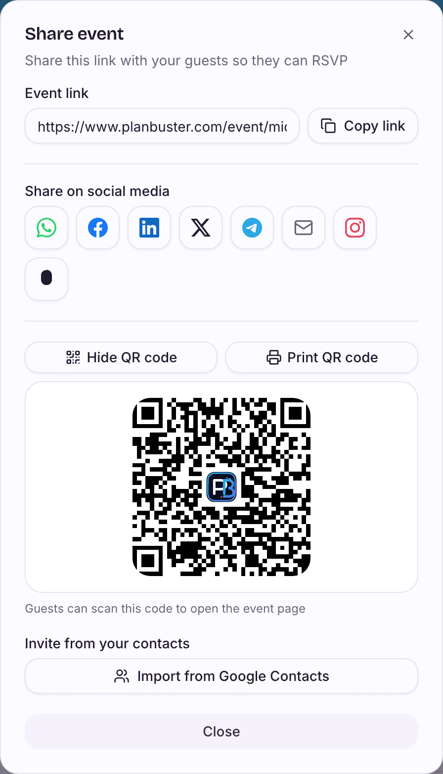 Der Teilen-Dialog eines Events in Planbuster: der Event-Link mit Kopieren-Button, Share-Buttons für soziale Medien und ein scannbarer QR-Code.